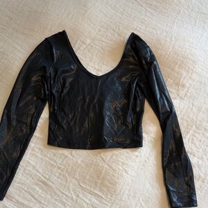 Shimmering Black Long Sleeve Women's Align Top